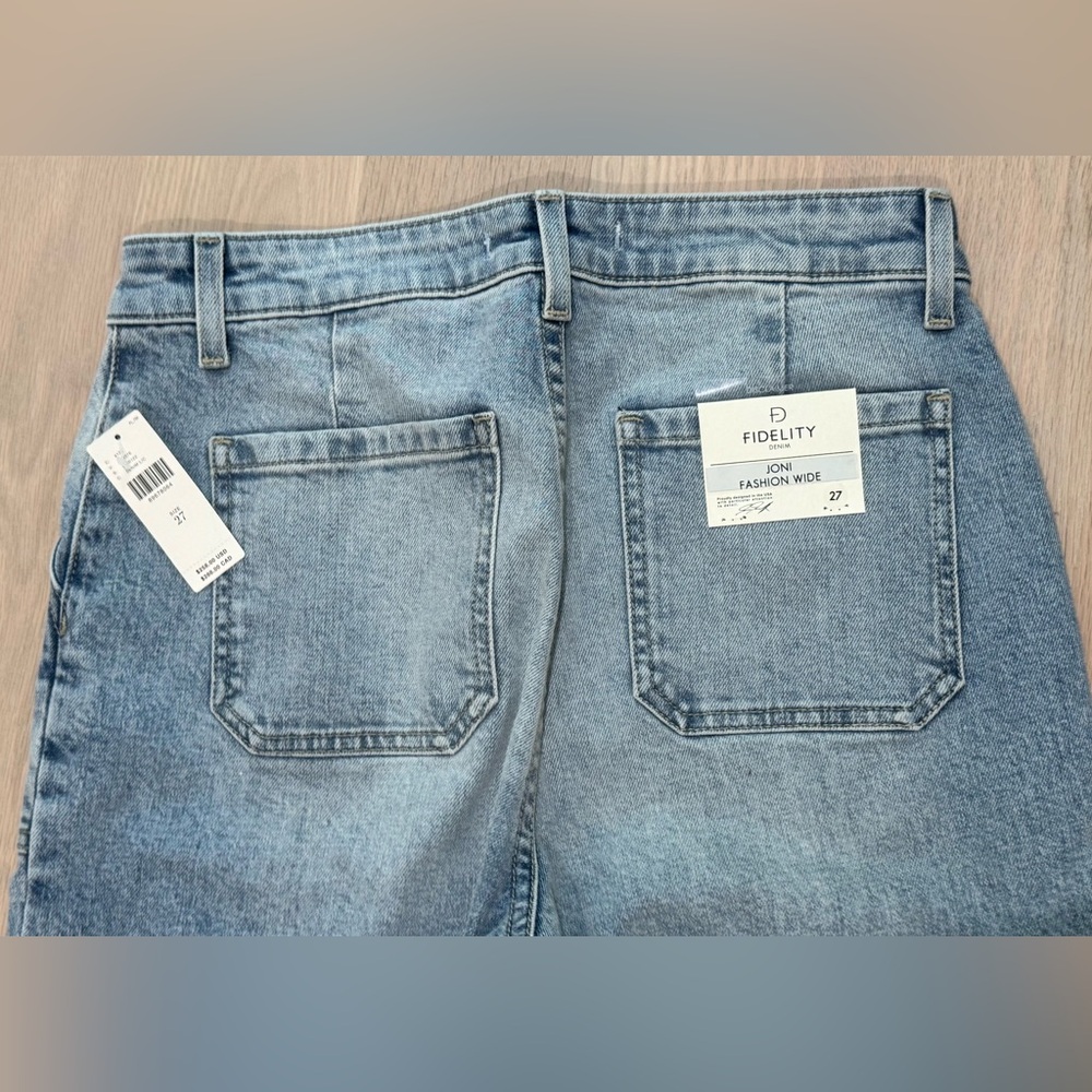 NEW Fidelity Joni Jeans 27 Wide Light Denim NWT Anthropologie $258
